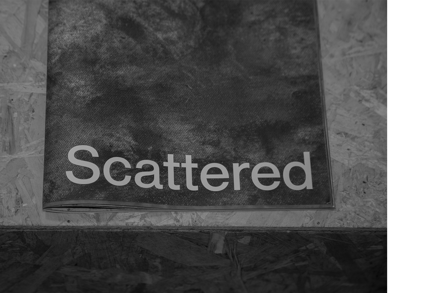 Matteo Cremonesi, Scattered, Photographs by MatteoCremonesi & Shun Zhai (翟舜), Edit by Angelo Vignali, Milano 2025