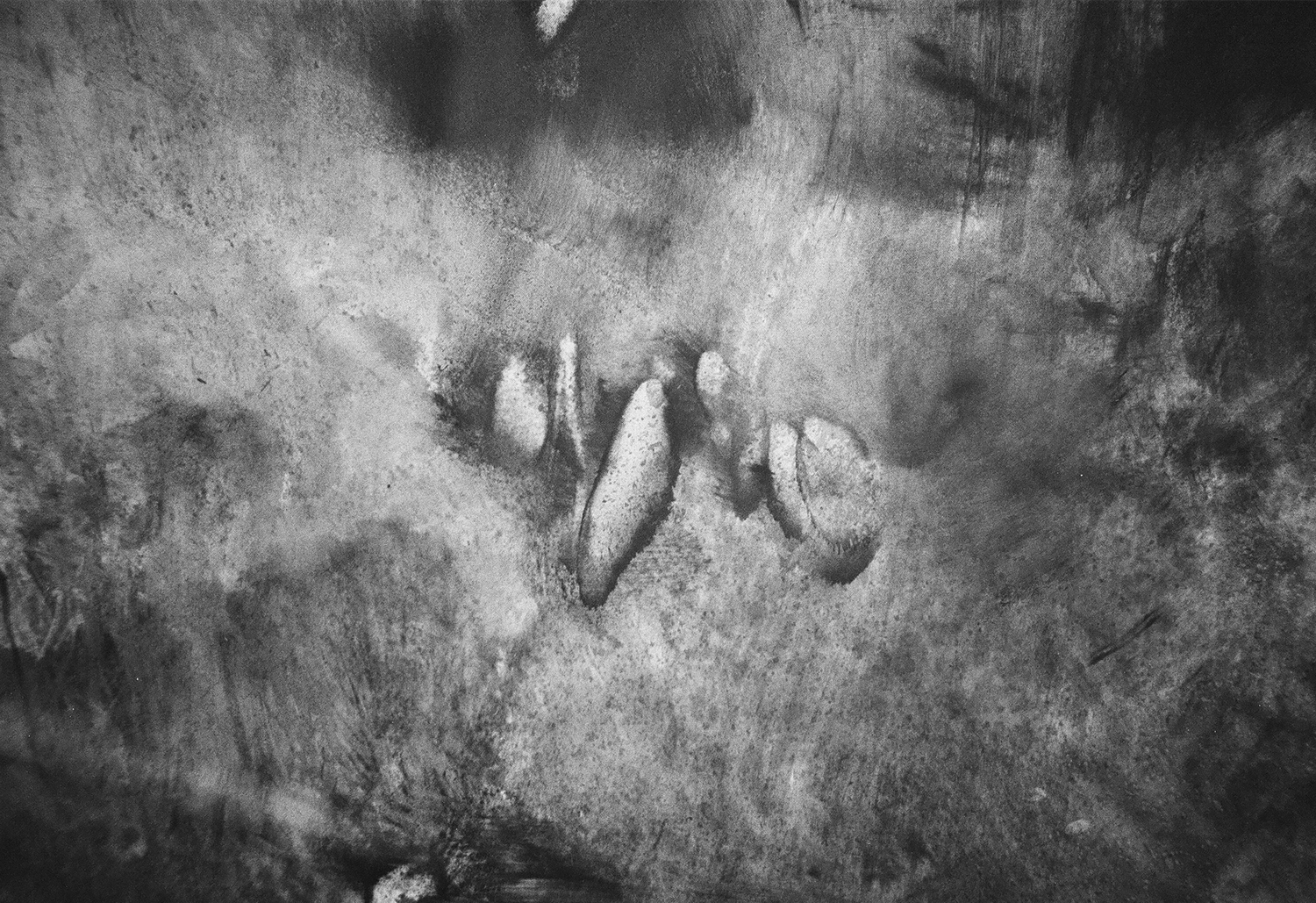 Archive images, artist's studio, Photographs by Shun Zhai (翟舜), 2025